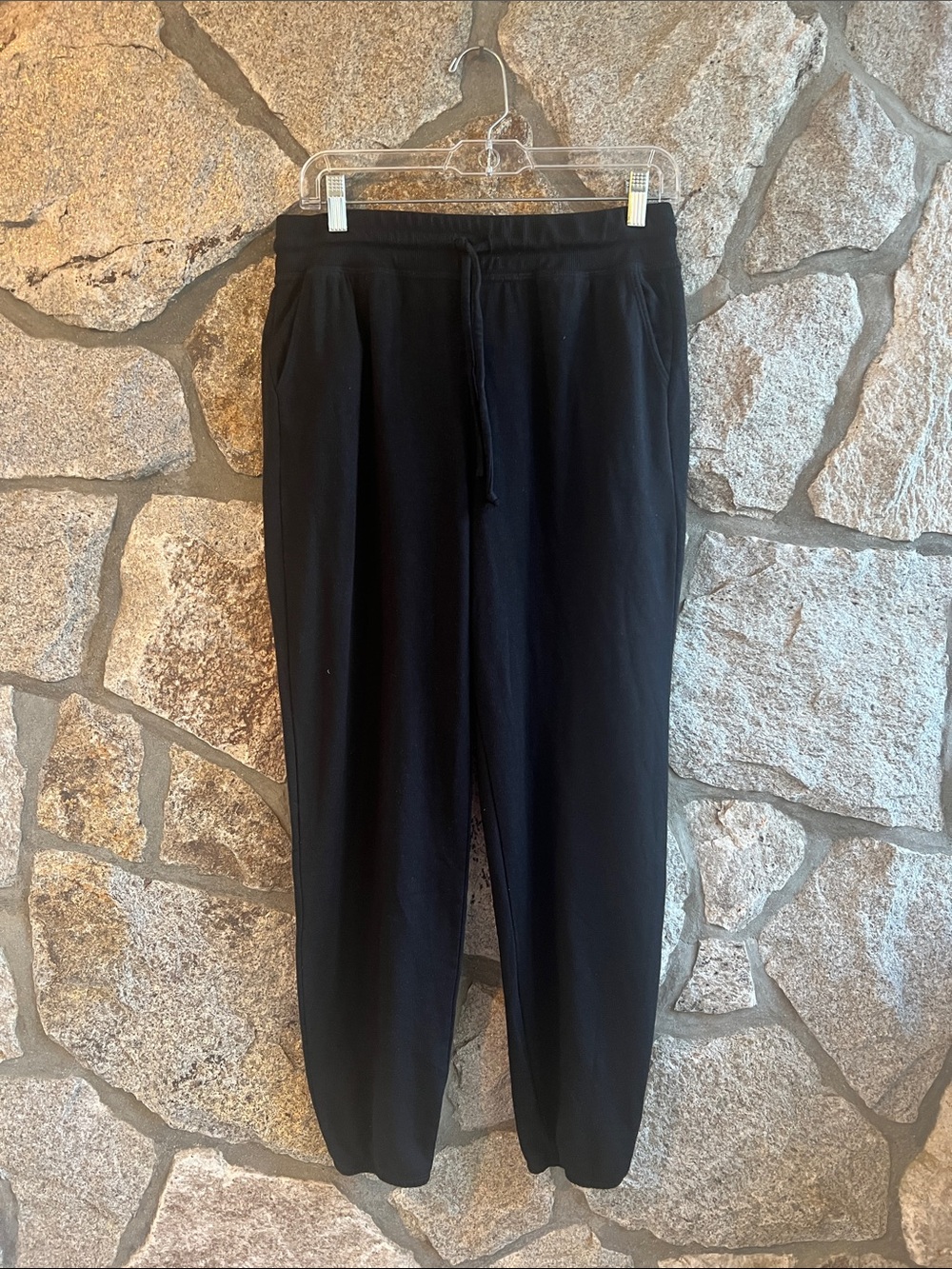 Beyond Yoga Black Men's Jogger Sweatpants